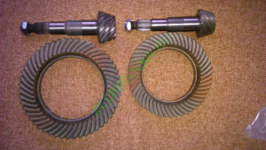 Главные пары 4.625 MB831030 MB527150(MB185463) MB664080 для Mitsubishi Pajero 2 4D56 MT 2500D V14V